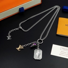 Louis Vuitton Necklaces